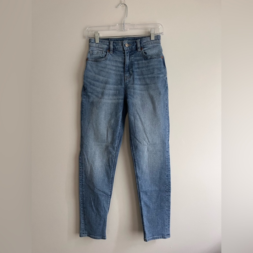American Eagle Mom Jeans